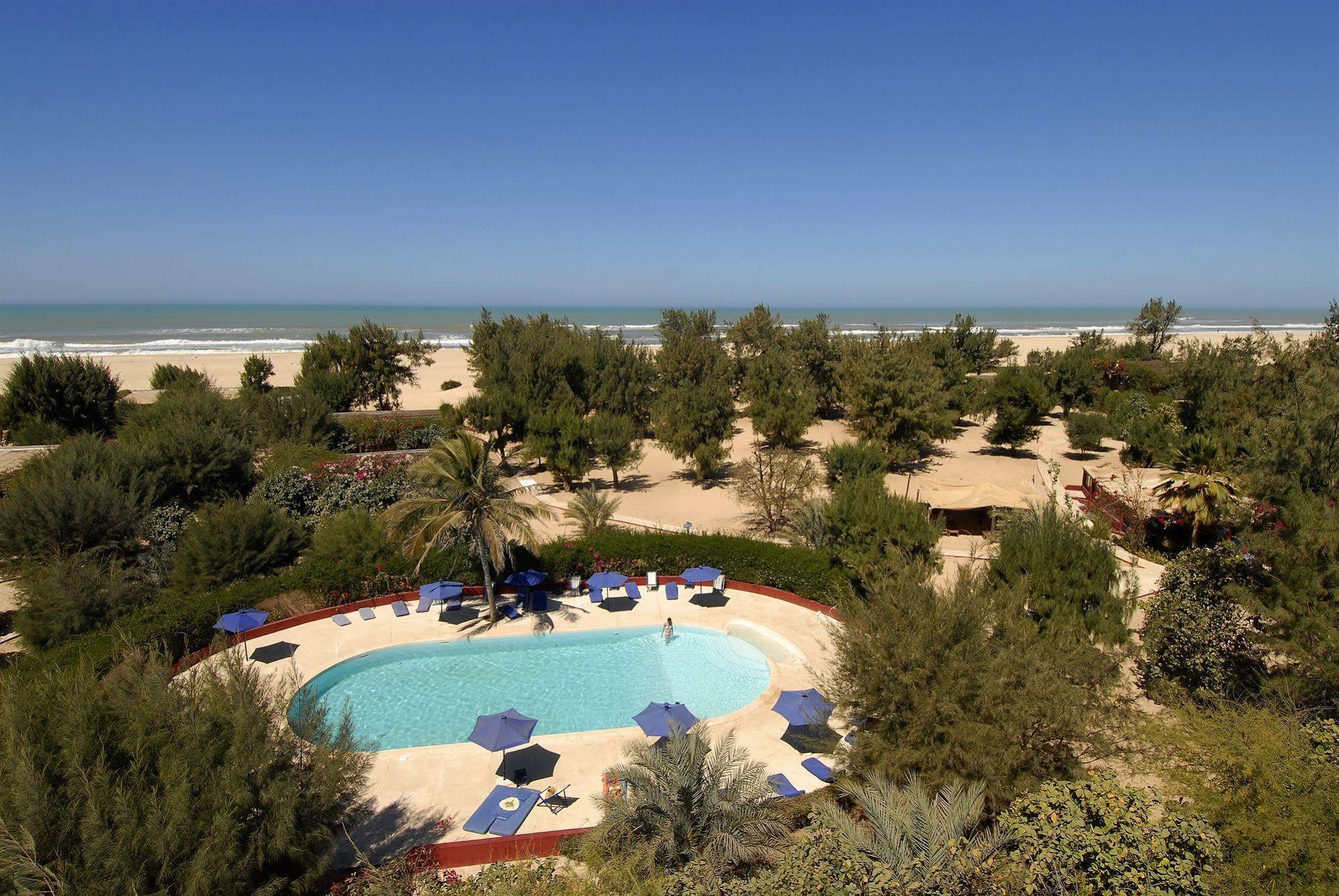 Hotel Mermoz Saint-Louis Buitenkant foto